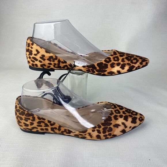 Time And Tru Women's LEOPARD PRINT Pointed Toe FLATS! Memory Foam Shoes 8 - Picture 3 of 9